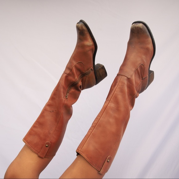 Jessica Simpson leather boots - Picture 2 of 4